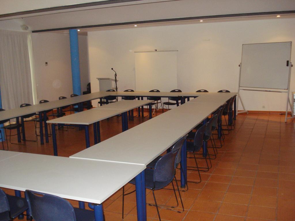 Hi Almograve - Pousada De Juventude Exterior photo